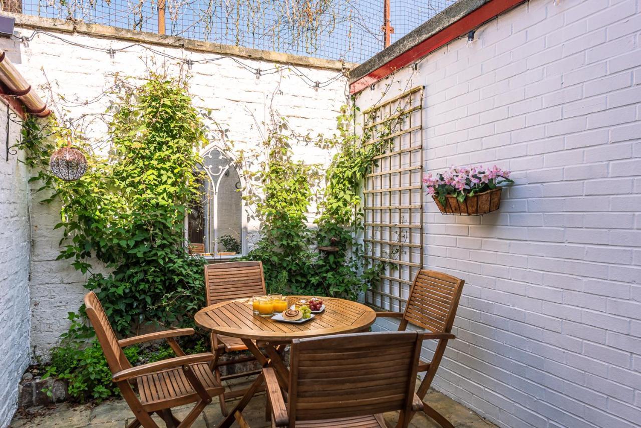 15 Brownlow Street ヨーク エクステリア 写真